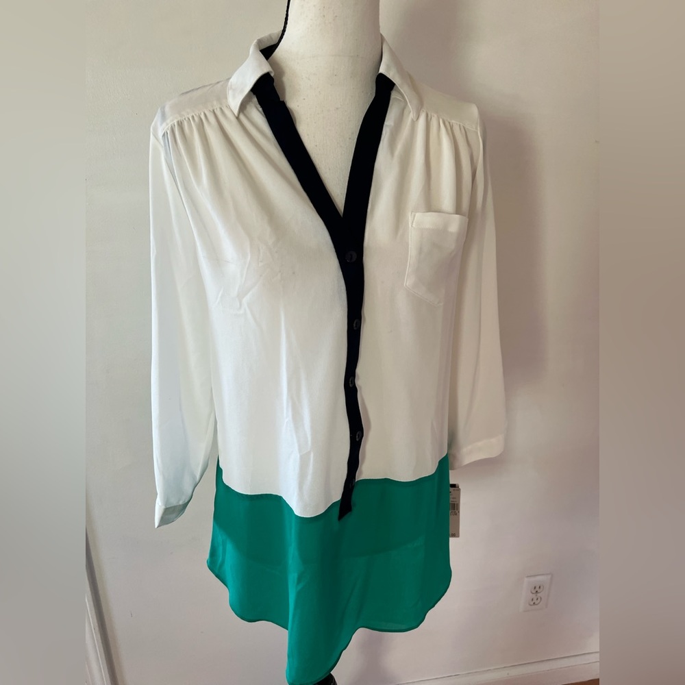 BCX - Light Weight Sheer - Partial Button-Down Blouse - Size Med Top. $40NWT